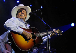George Strait Concert at Dallas Cowboy Stadium - June 2009